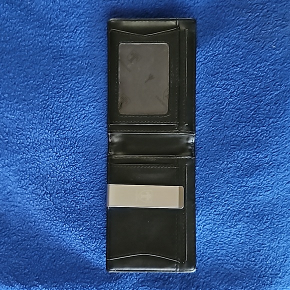 NWOT Travando Slim Black Bifold Wallet with Money Clip. - Picture 2 of 6